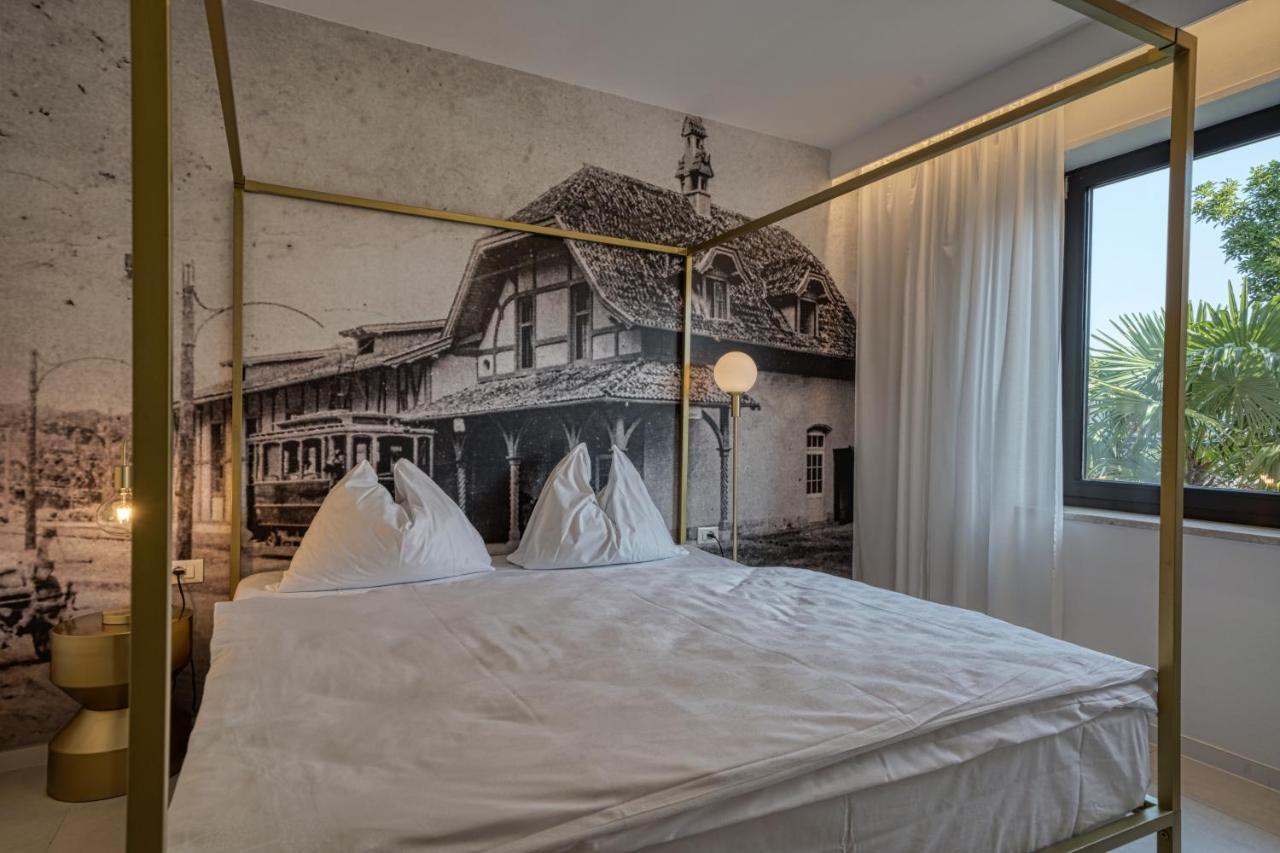 Aparthotel Goldfinger + Lana