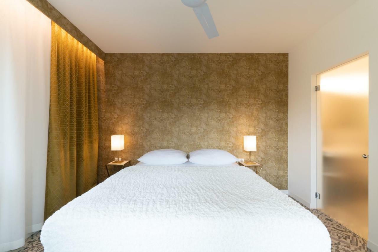 Aparthotel Goldfinger +