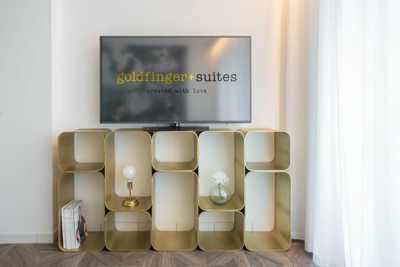 Goldfinger + Aparthotel
